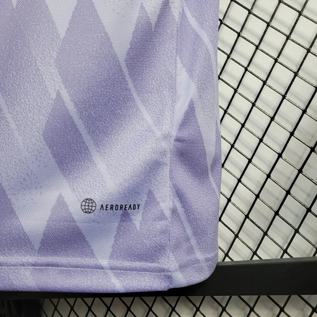 Real Madrid 2022/2023 Visitante Kit