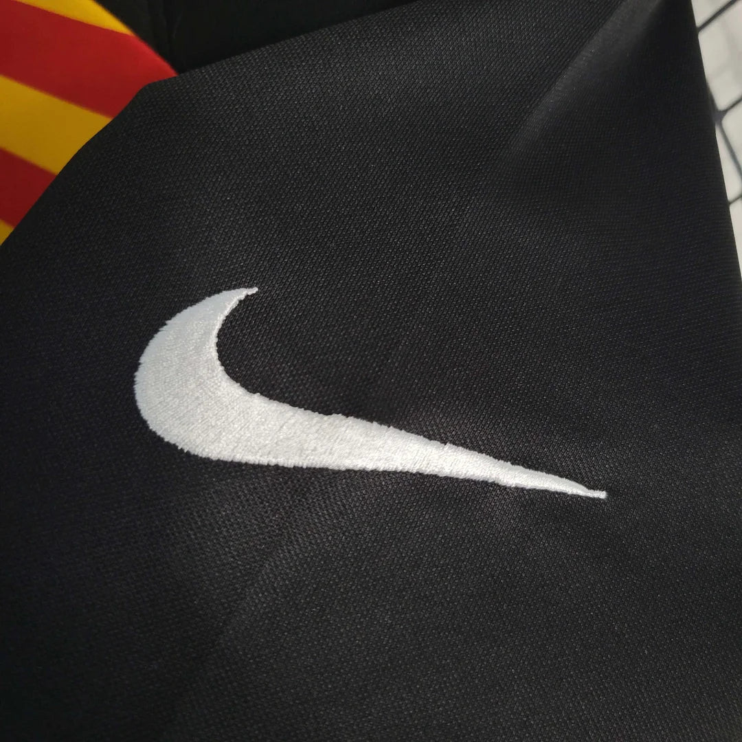 2023/2024 Barcelona Black Entrenamiento Kit