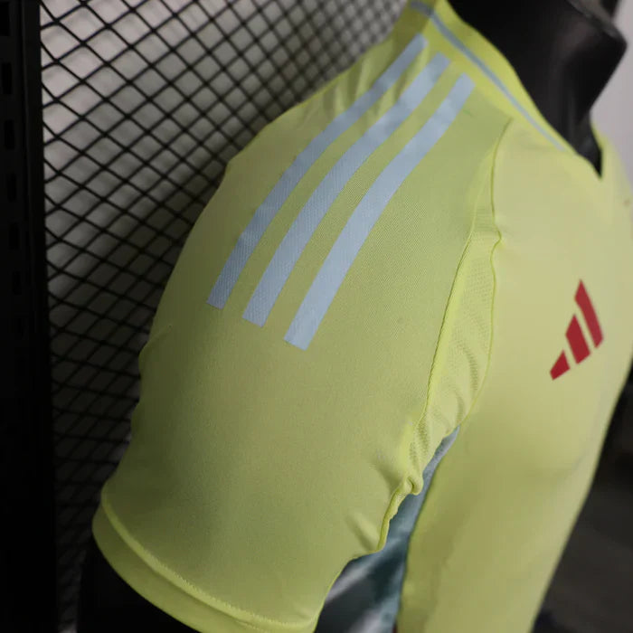 Spain 2024/2025 Visitante Kit