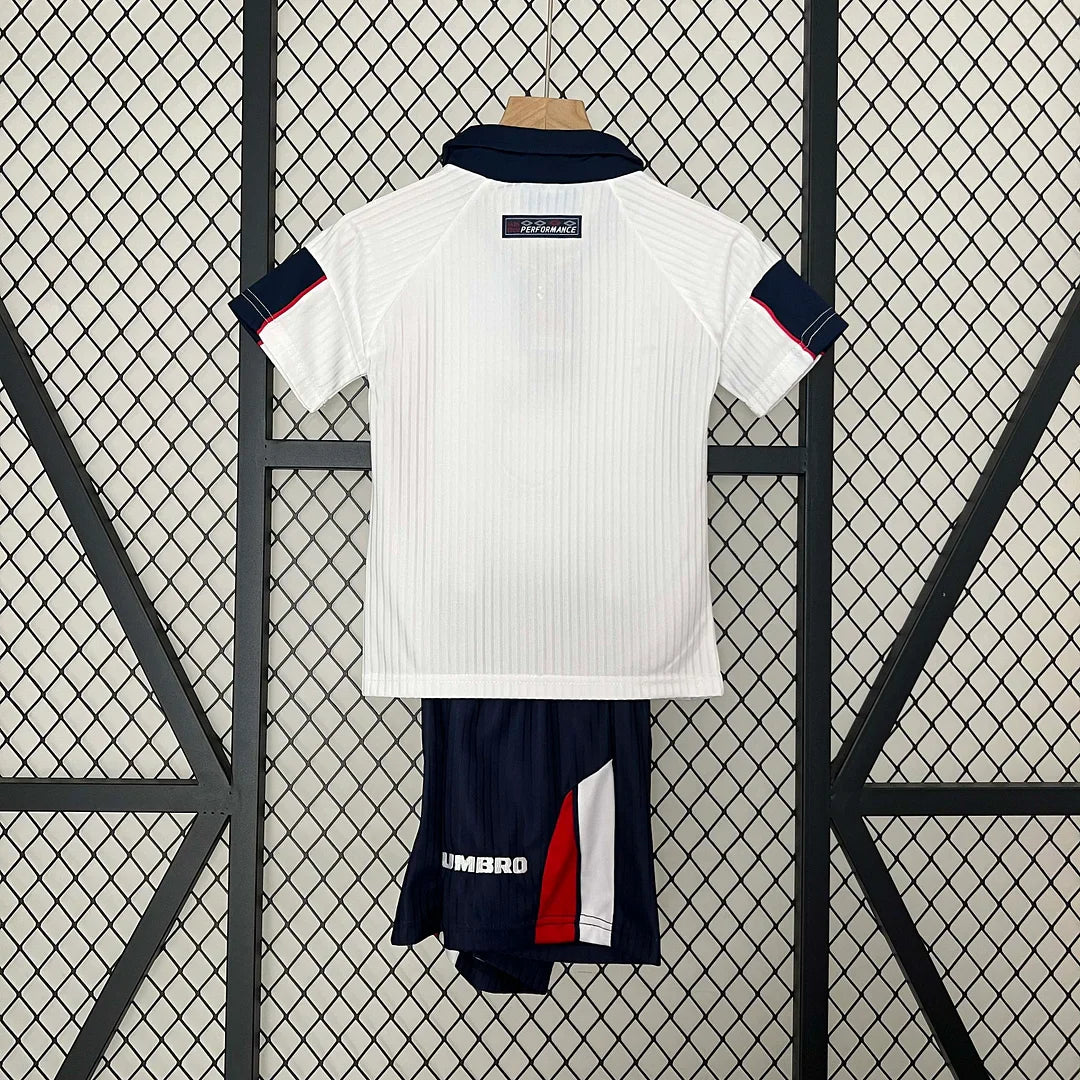 1998 Retro England Local Kit Talla Niño