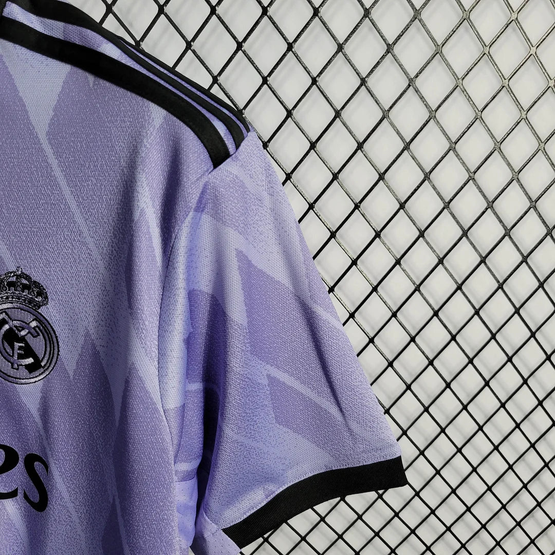 Real Madrid 2022/2023 Visitante Kit
