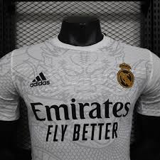 Real Madrid "White Serpent" Edición Especial