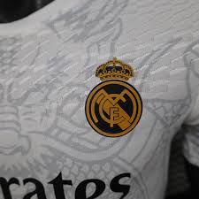 Real Madrid "White Serpent" Edición Especial